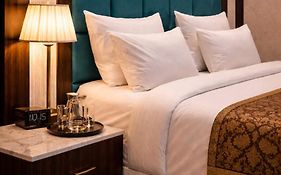 The Amar Singh Palace By Signature Stayz Near Taj Mahal
